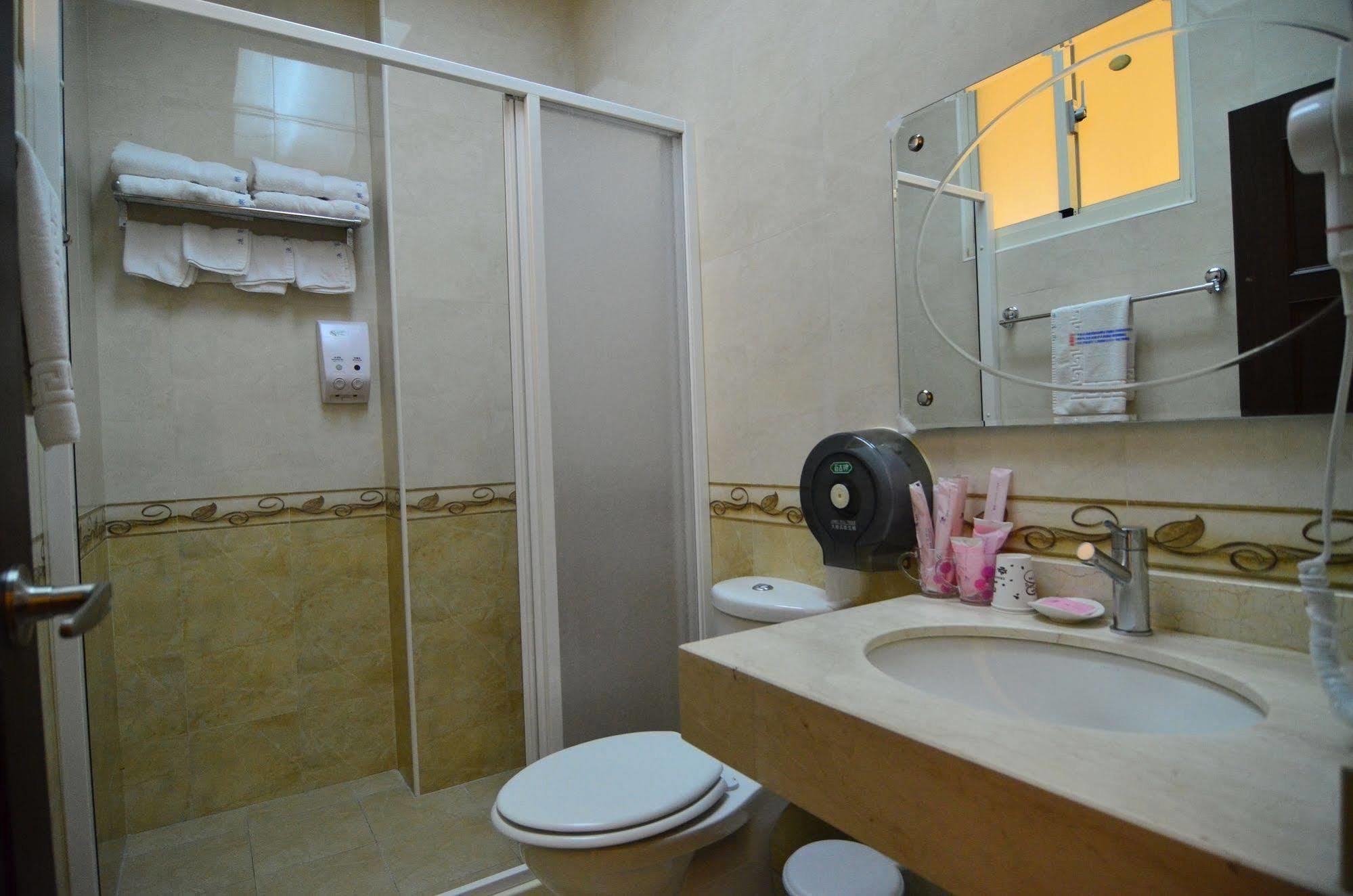 Fish Fun House Appartement Hualien Buitenkant foto