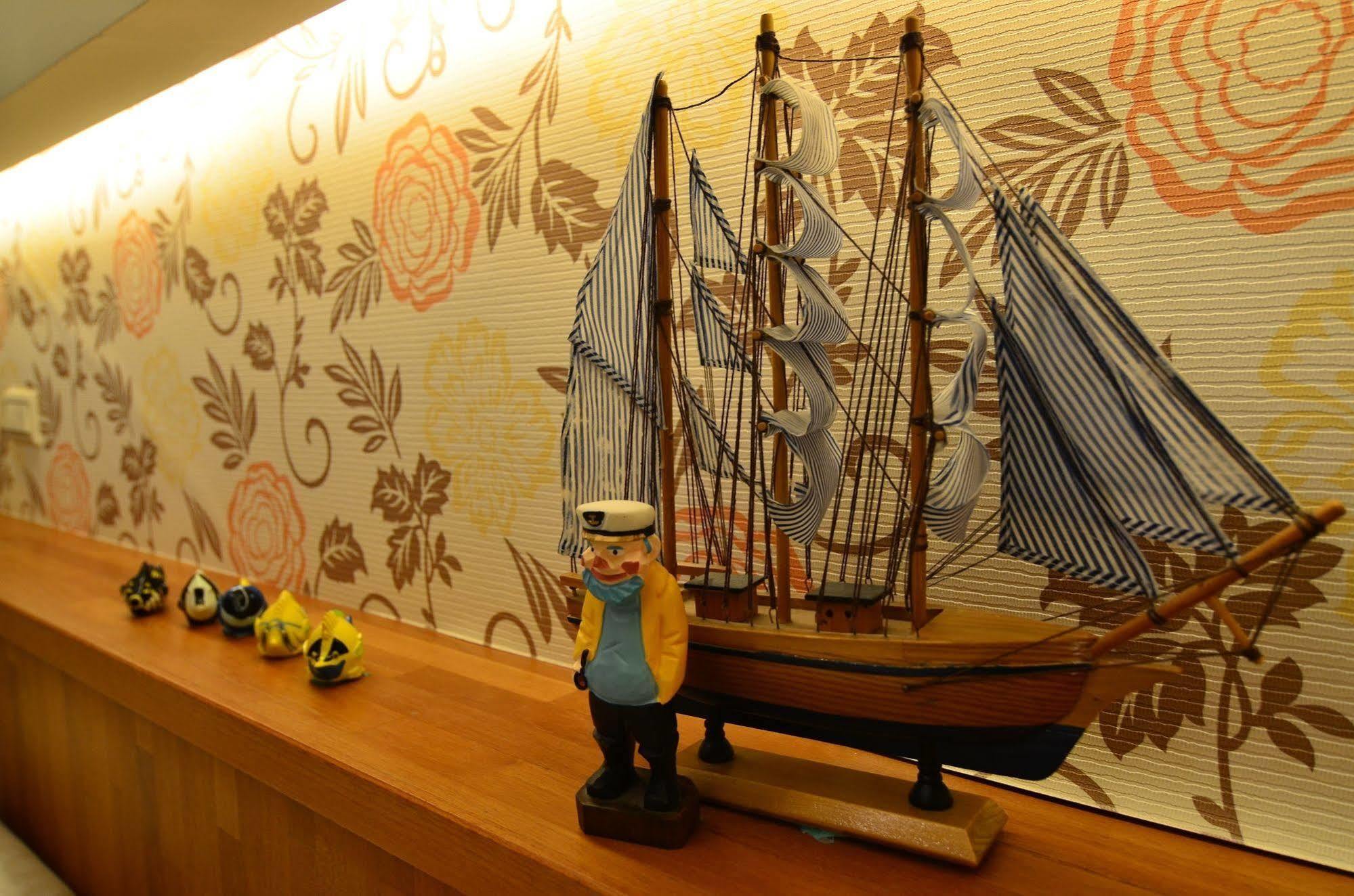 Fish Fun House Appartement Hualien Buitenkant foto